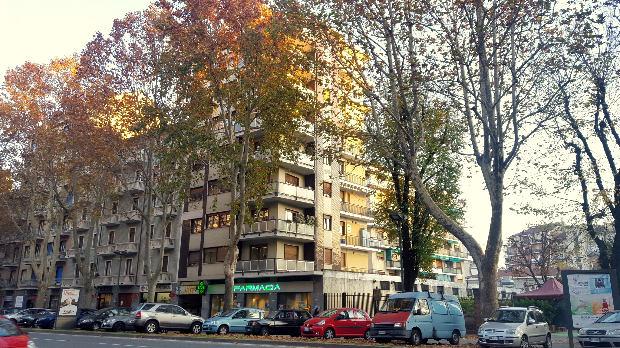Torino, Pozzo Strada, Corso Francia